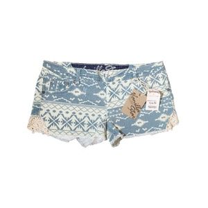NWT Vanilla Star Denim Shorts